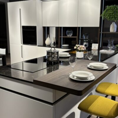 VENETA CUCINE MOD. ICONICA